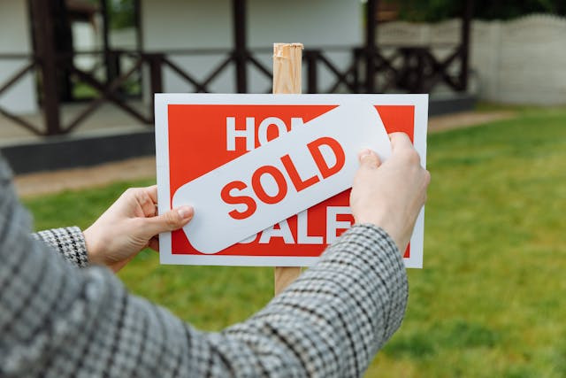 sold-sign