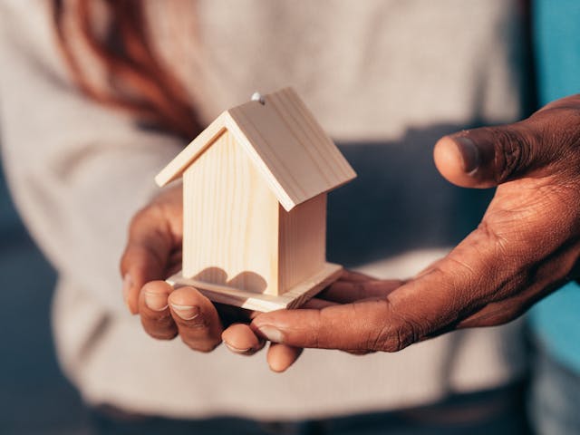 Rent vs Sell in Portsmouth: How to Choose